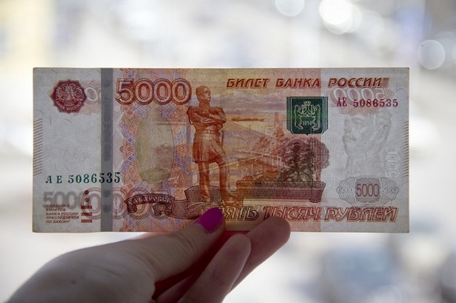 Поможем оформить кредитсотрудничество.Оплата по факту