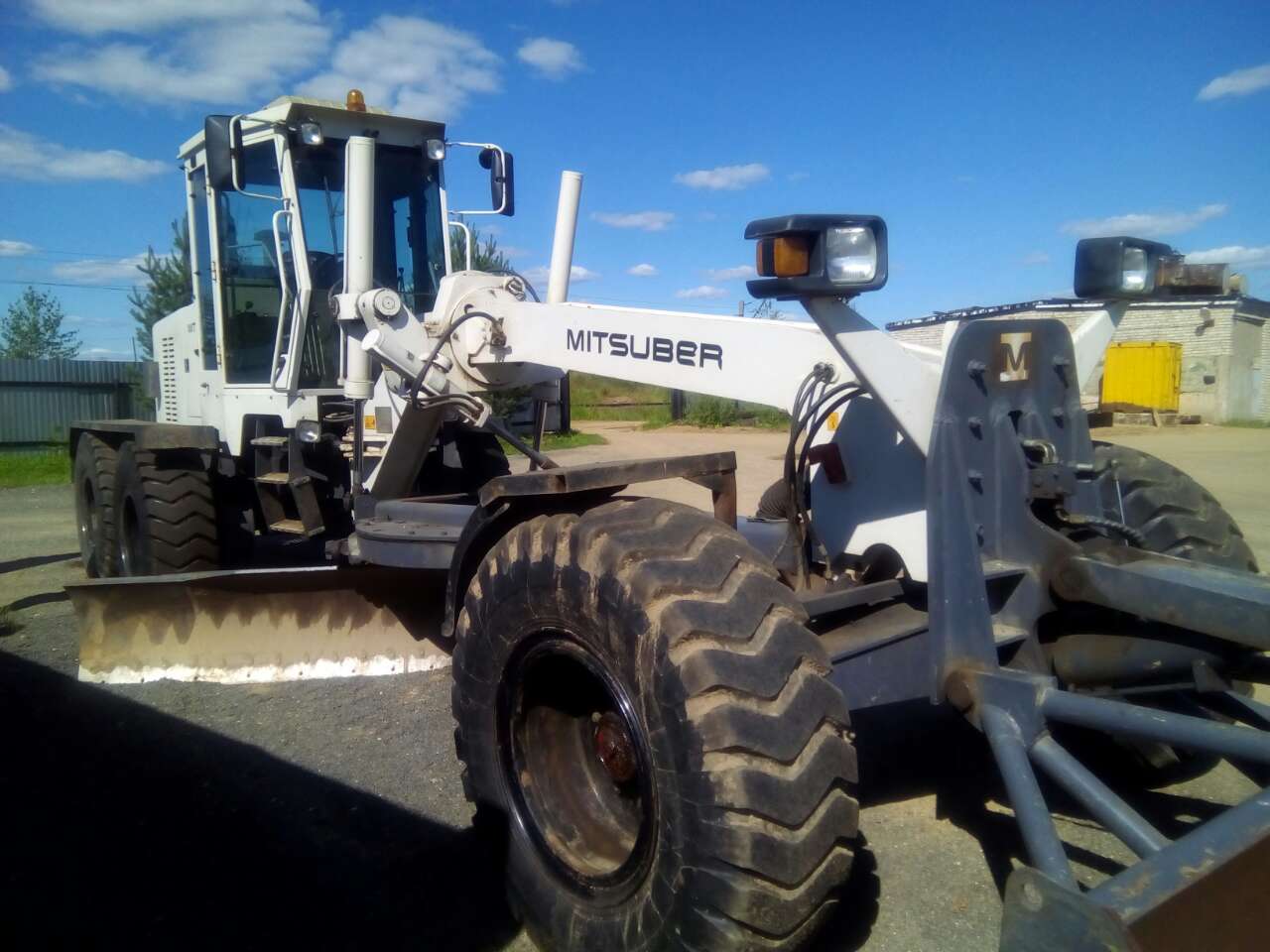 Грейдер MITSUBER MG215R по низкой цене
