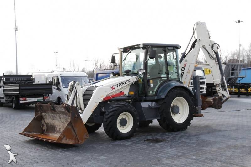 Экскаватор-погрузчик Terex, объем челюстного переднего ковша 1м3, заднего 0,38м3