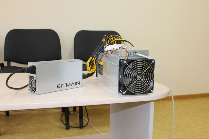 Асик майнеры S11 S9 Z9 mini Innosilicon A9 Zmaster Bitmain Antminer Asic