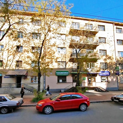 Трехкомнатная квартира 67 кв.м на улице Смолячкова напротив метро Выборгская