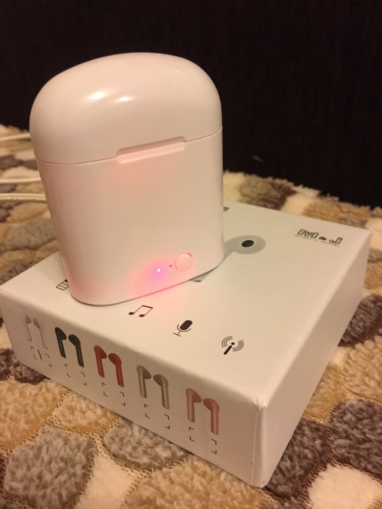 Apple AirPods