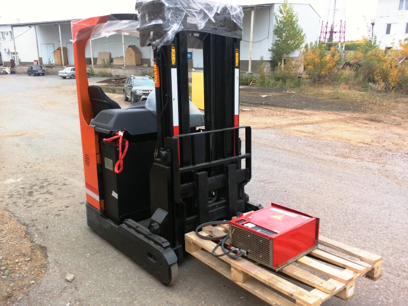 Ричтрак Rocla F14E 4800 мм, rп 1400 кг, 2005 г., новая батарея