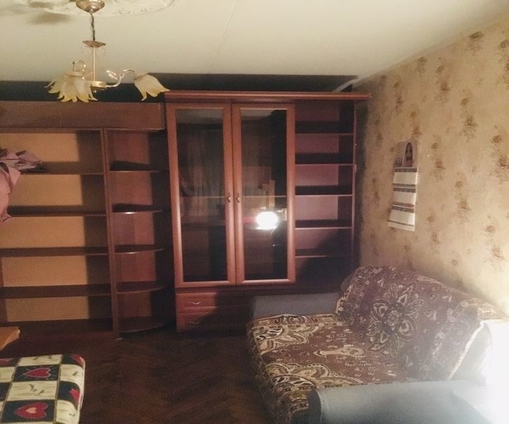 Сдам комнату - недорого.