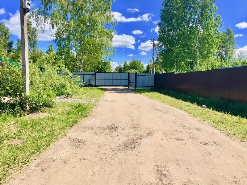 Участок 15 соток вблизи п.