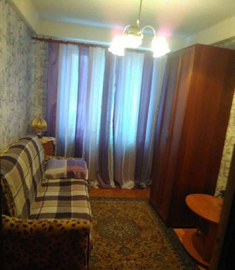 Сдается уютная комната в трхкомнатной квартире, 12 метров, ст.