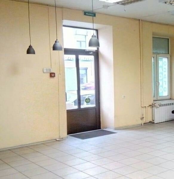 Продатся помещение свободного назначения, расположенное в 30 минутах ...