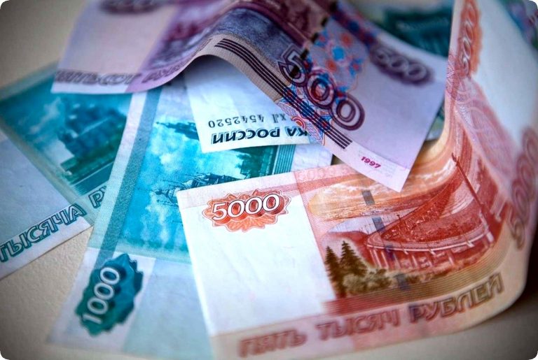 Выдаю займы на индивидуальной основе физическим лицам.