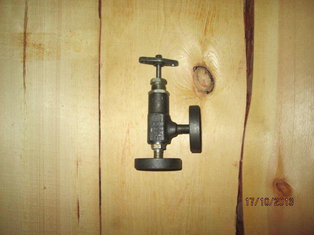 Куплю Конотопские вентили ду3 ру400 с одинаковыми фланцами