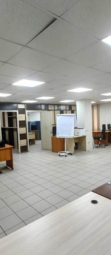 Офис с мебелью - 233 м кв