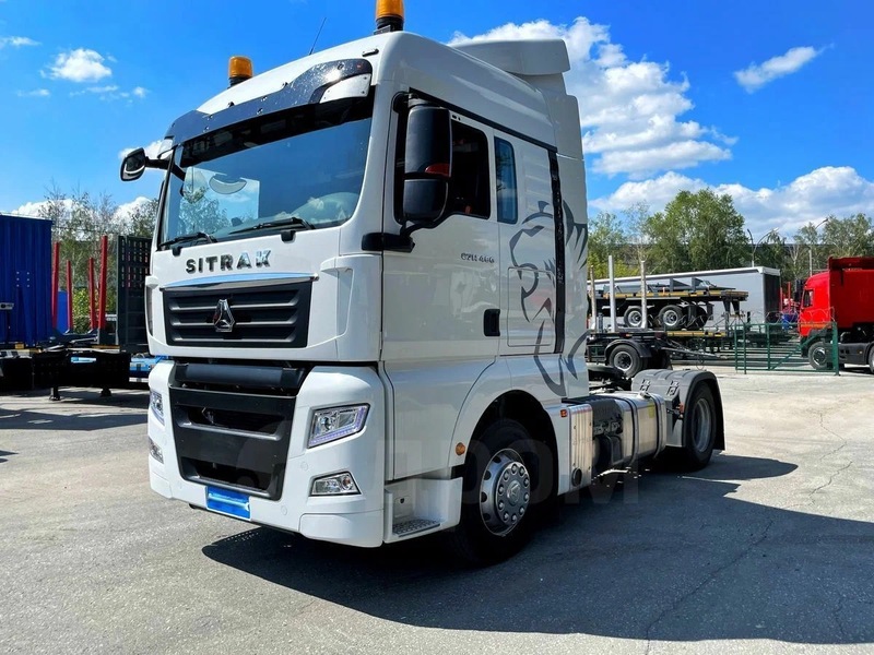 Седельный тягач Sitrak C7H